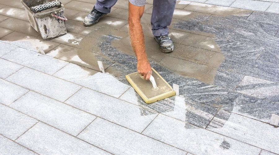 Professional gutter cleaning in Lexington, NC